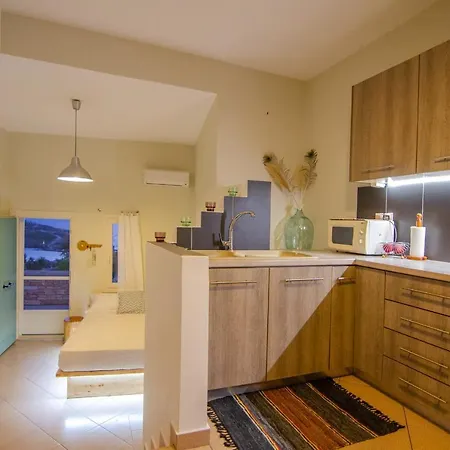 Stylish House Panoramic Sea And Sunset View Ferienhaus *